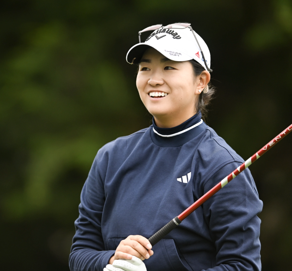 Rose Zhang athlete profile head shot